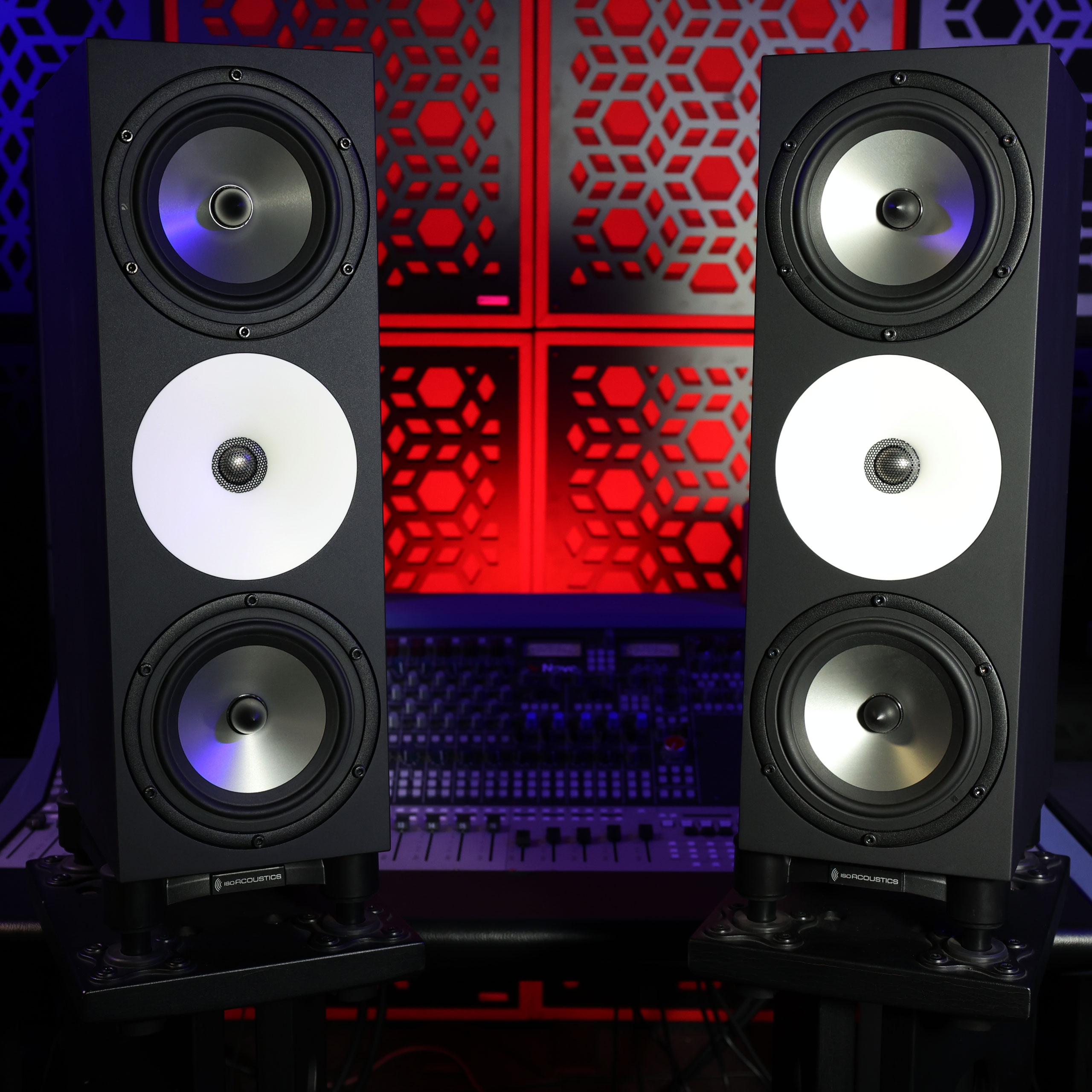 Amphion Two18 Pair (Pre-Owned)